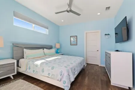 0660a46d2d9a477ab970350e501cf8d7 LargeOriginal.jpg