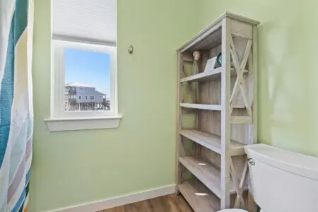 bdb9dd76b5a9422a88b8bc7ed12136a0 LargeOriginal.jpg