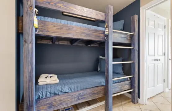 d4dcda63c28d41a9a172246e2fb68371 LargeOriginal.jpg