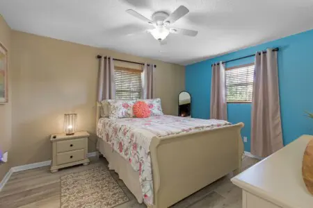 02158ad69e174bd39389c206eb876cf7 LargeOriginal.jpg