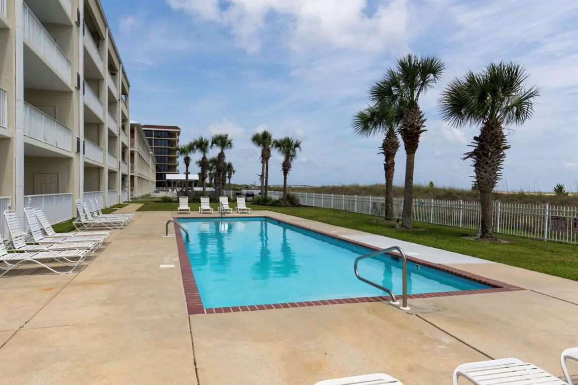 7f3c7f36da964bc1884829ec98cd7a47 LargeOriginal.jpg