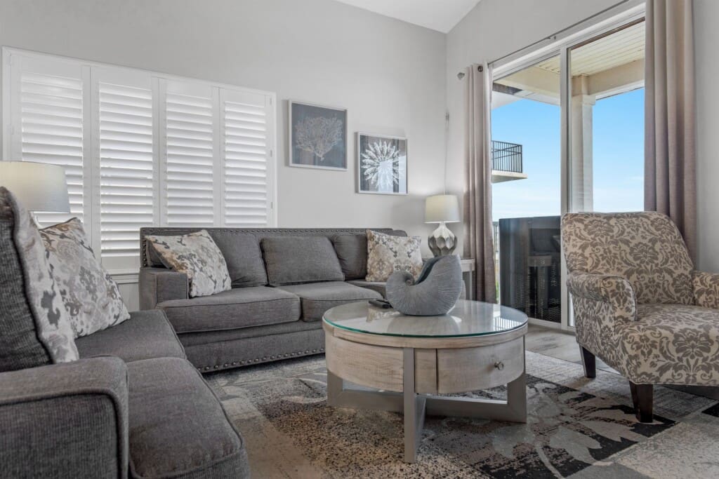 06f45f5e44554a989ff0b0b21d7247f0 LargeOriginal.jpg