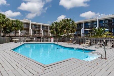 1b3a8edfa1ac405eae2c1a56ac161d04 LargeOriginal.jpg