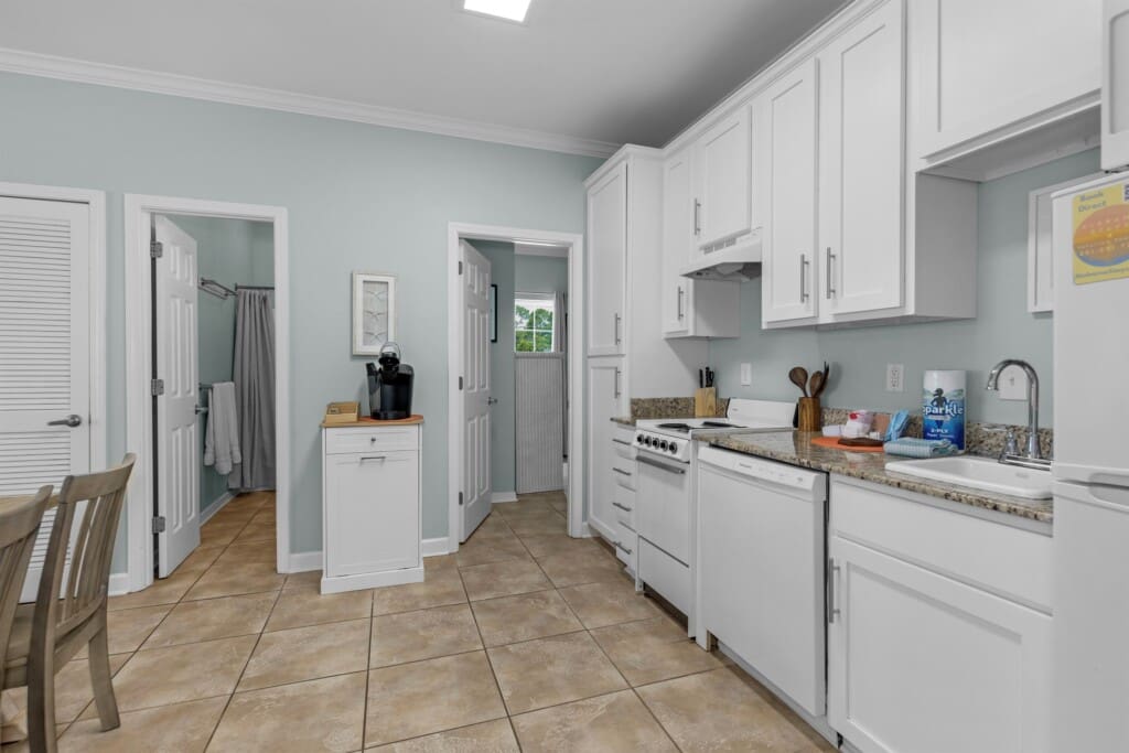 1fa015e14e784d8bb47c47066ac7b8f2 LargeOriginal.jpg