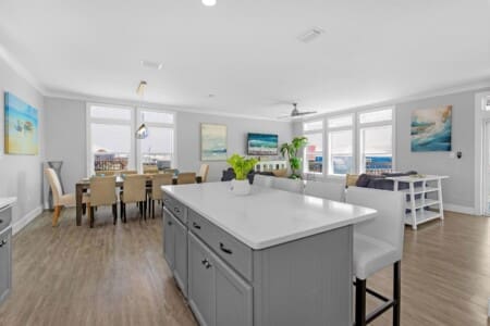 21b6aa14fa98452ca0fdbf0adf155845 LargeOriginal.jpg