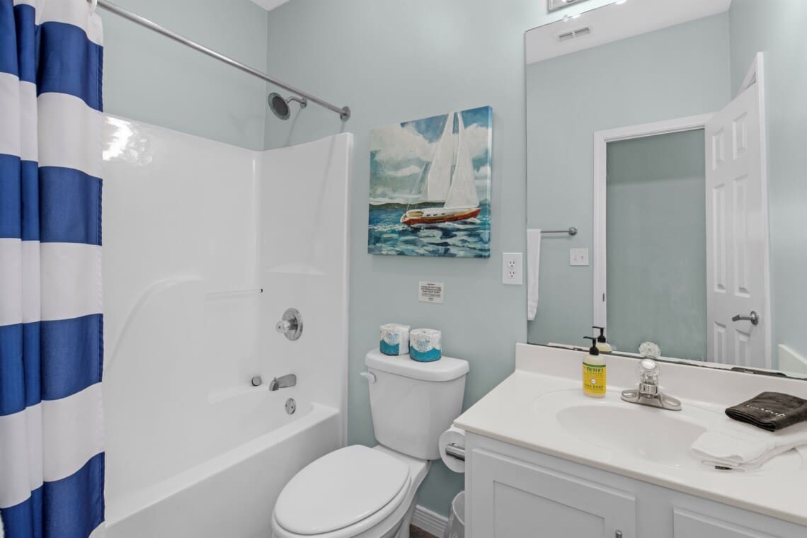 2cfa263dd4f94c07903f59a285c1632e LargeOriginal.jpg