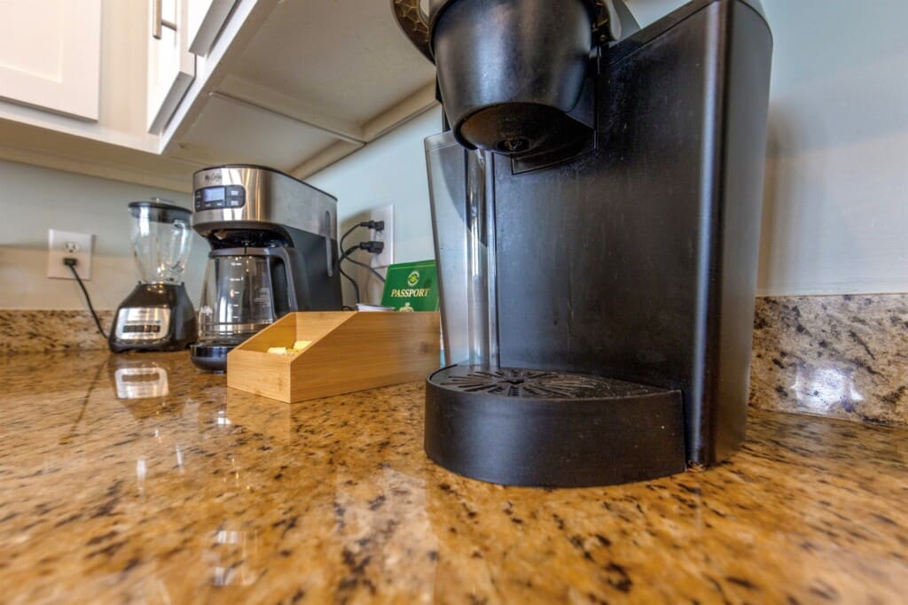 307bebb83420480b8b6f973092dc74ad LargeOriginal.jpg