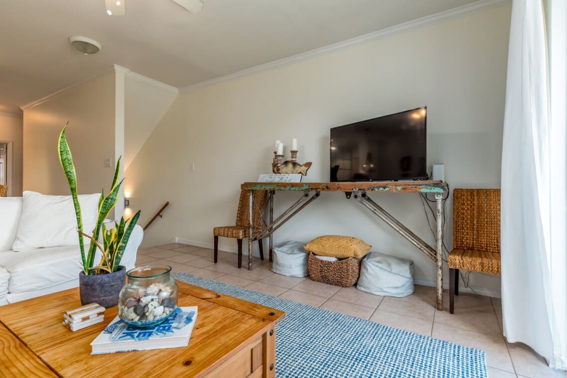 38458b21e1eb4c749c69fbb769a65b0e LargeOriginal.jpg