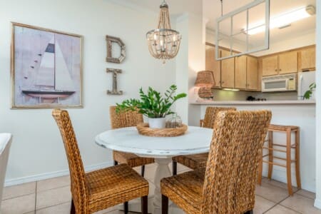 426c30138b0e472984a72dc22a764941 LargeOriginal.jpg