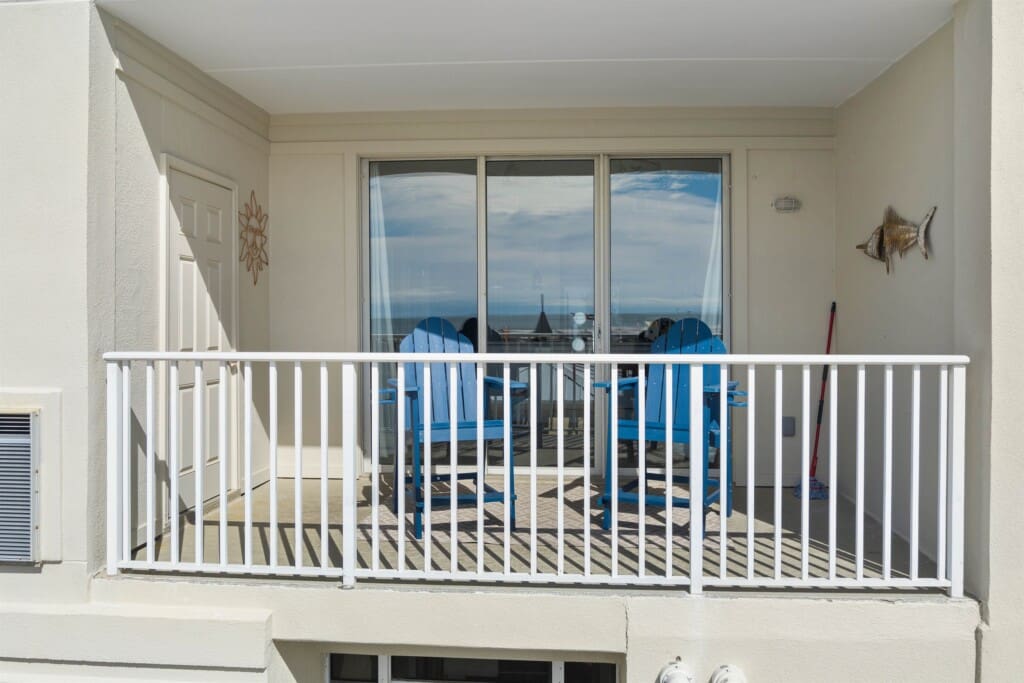 5a0ffe32cf1b4c54906b6b9d92475d7d LargeOriginal.jpg