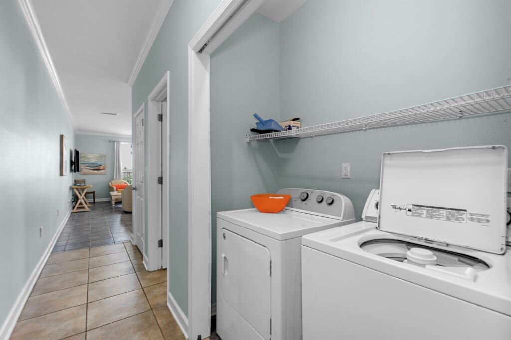 65c3acc8fab34e73945c667d67e96132 LargeOriginal.jpg