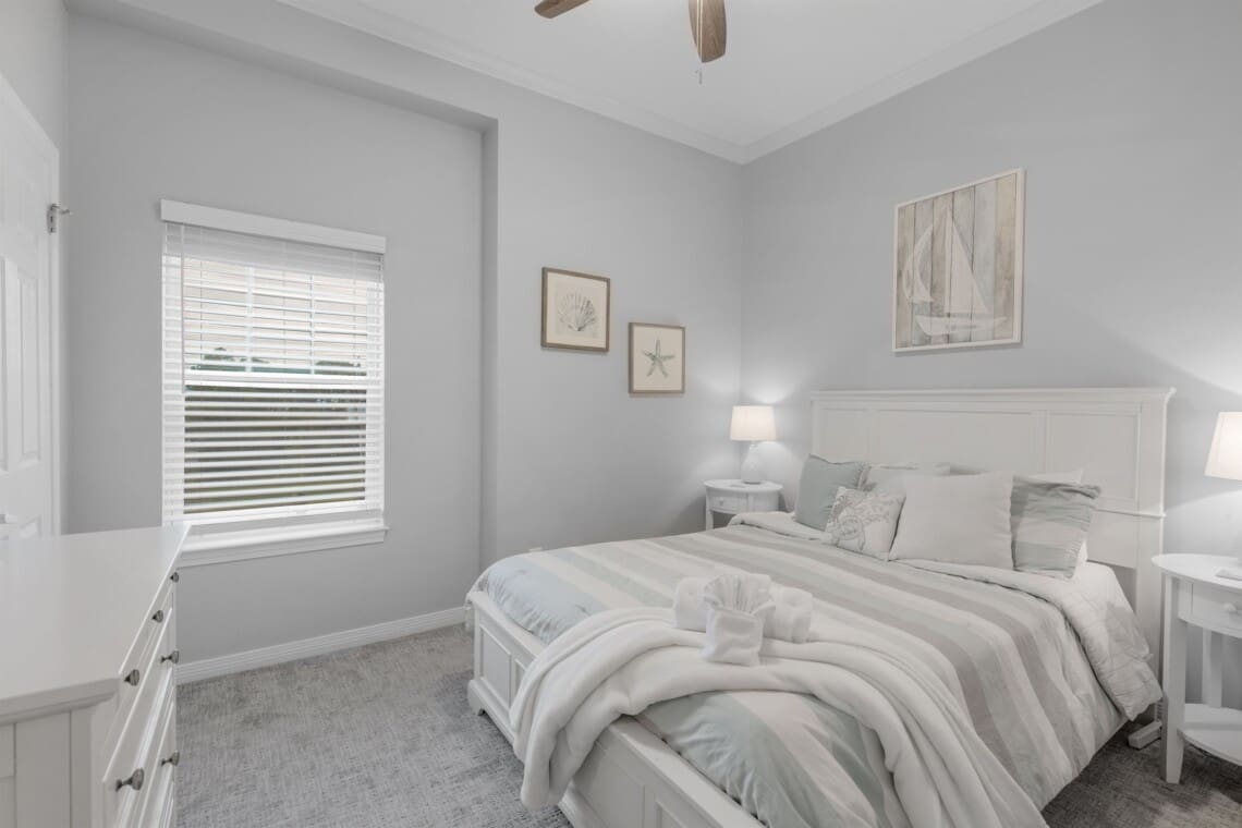 6f96ed401efd4f7bb7f6b23b575c9bfa LargeOriginal.jpg