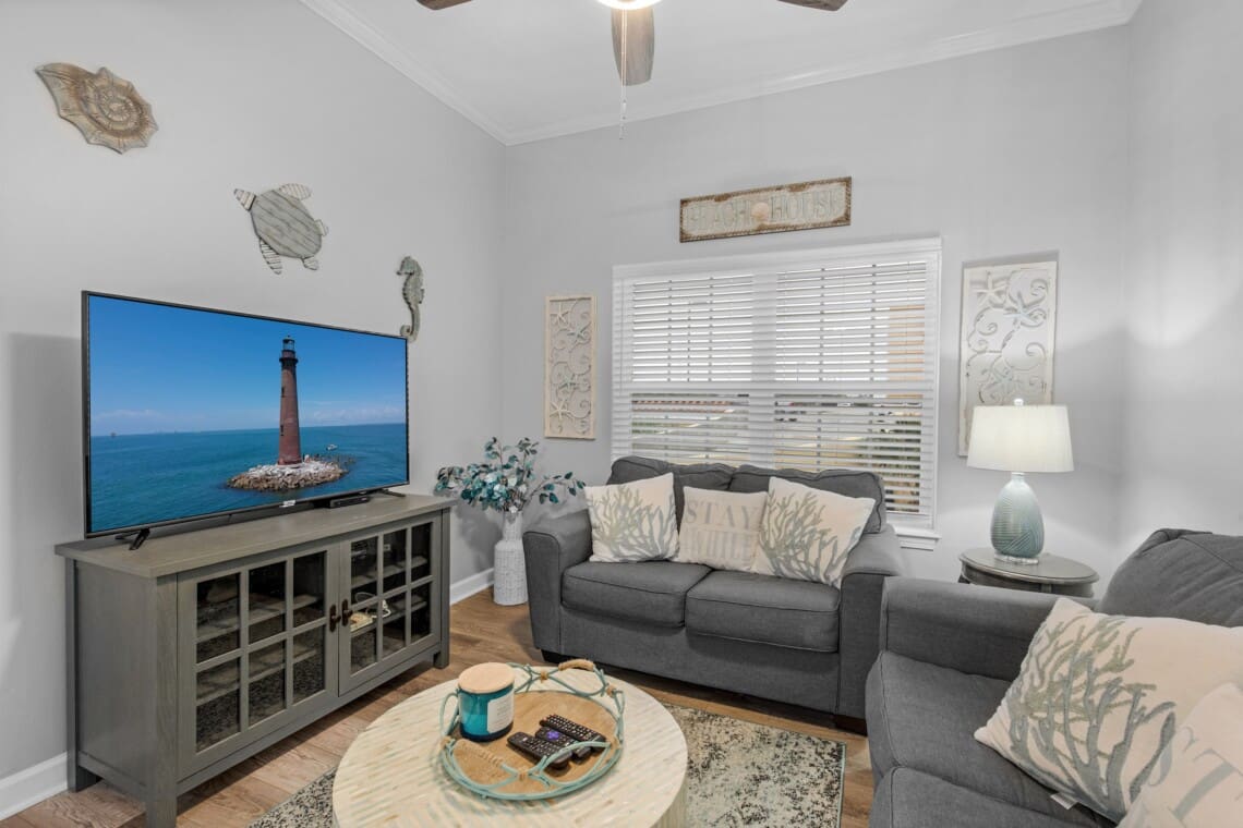 8c891be0ce9d475da0e0e2c068bbf71f LargeOriginal.jpg