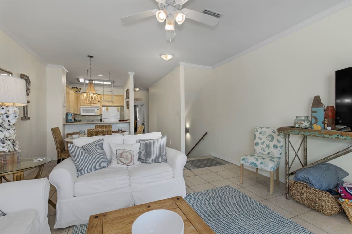 94401674cda44620886571aeaa46defc LargeOriginal.jpg