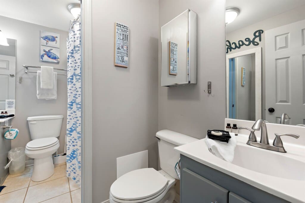 b0df9535449746a9aa8b653b7bbae70f LargeOriginal.jpg