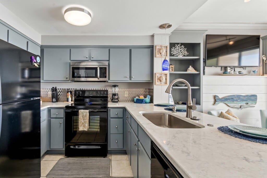 bedbdcce6c1d47c1ab560b2b3bc2e935 LargeOriginal.jpg