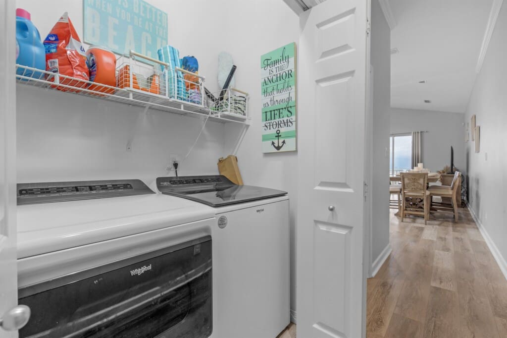 cd7c5f04cb574ff29b235efe34deb00e LargeOriginal.jpg