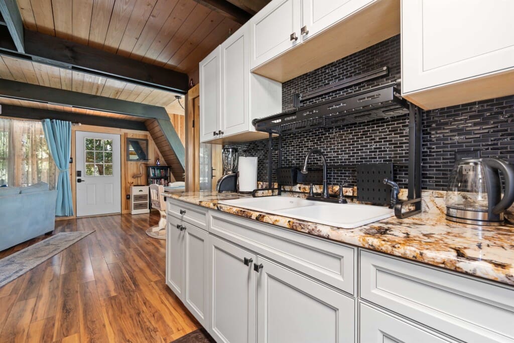 d28215bd97b74fefb20ab140ed207c08 LargeOriginal.jpg