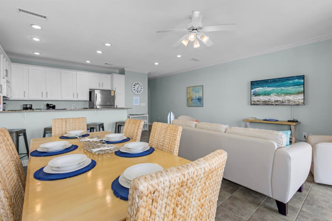 d743b69b6fe448e7b185d74a1b5c4ac9 LargeOriginal.jpg