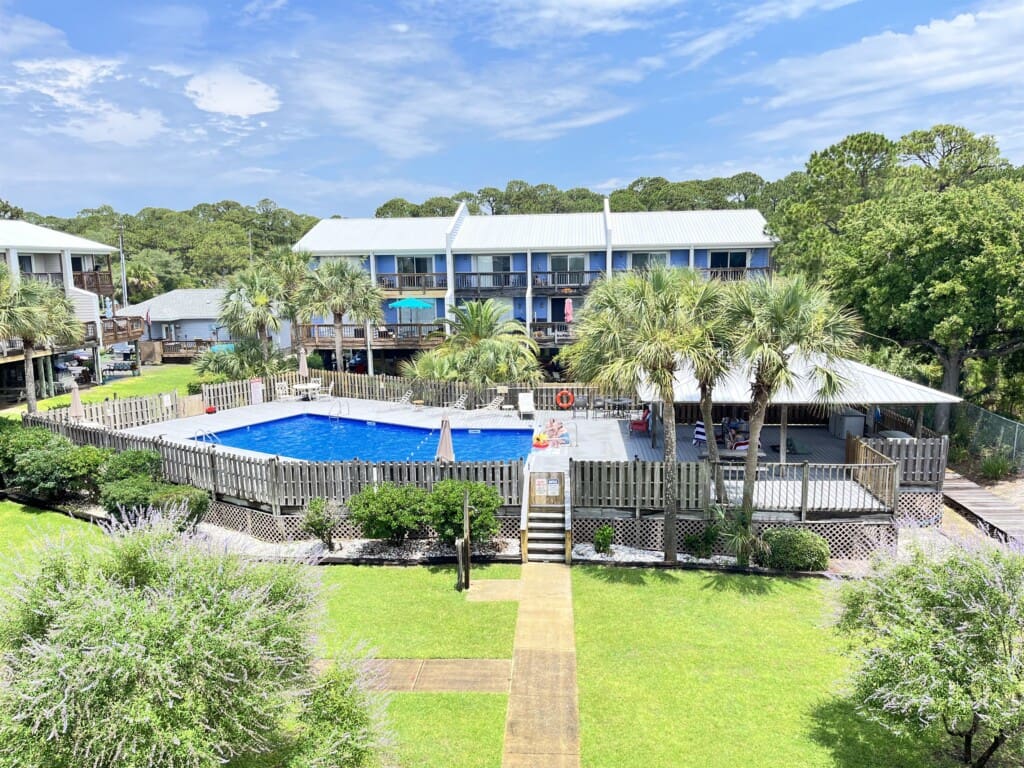 e7f06fcfc45842058e780aa9f9d56a47 LargeOriginal.jpg