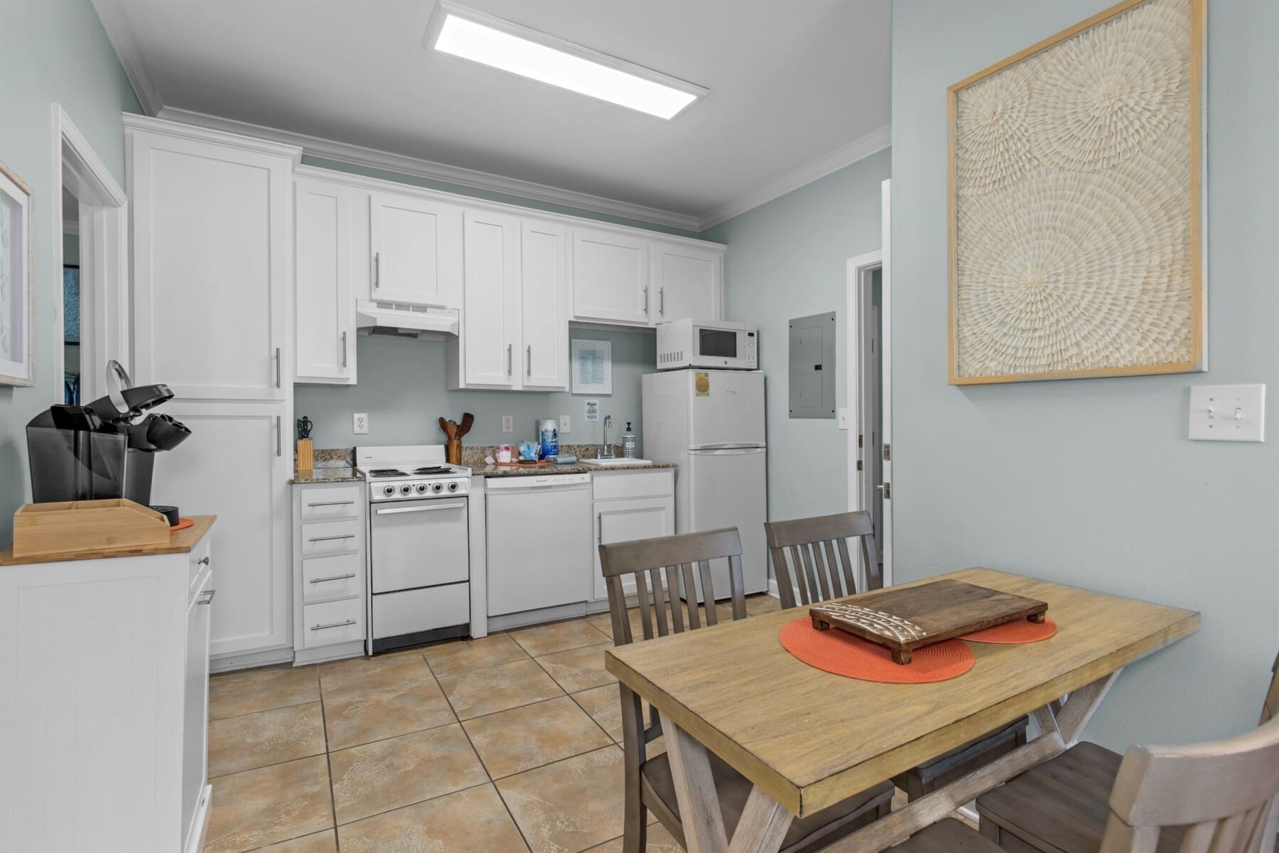 e96bdec098d549249140e30b26963572 LargeOriginal.jpg