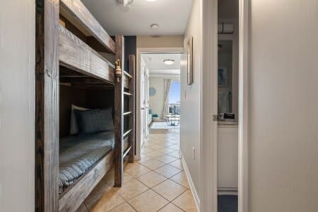 e999d555698a4a179ca90b34bad34f86 LargeOriginal.jpg