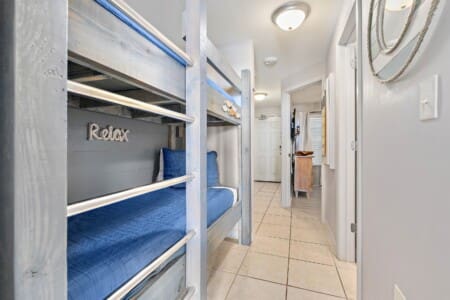 f8f6d5e2a0614545990f59881148260e LargeOriginal.jpg