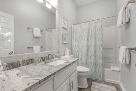 fe0fa3467b63401fa2f17daac812d119 LargeOriginal.jpg