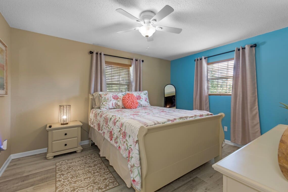 02158ad69e174bd39389c206eb876cf7 LargeOriginal.jpg