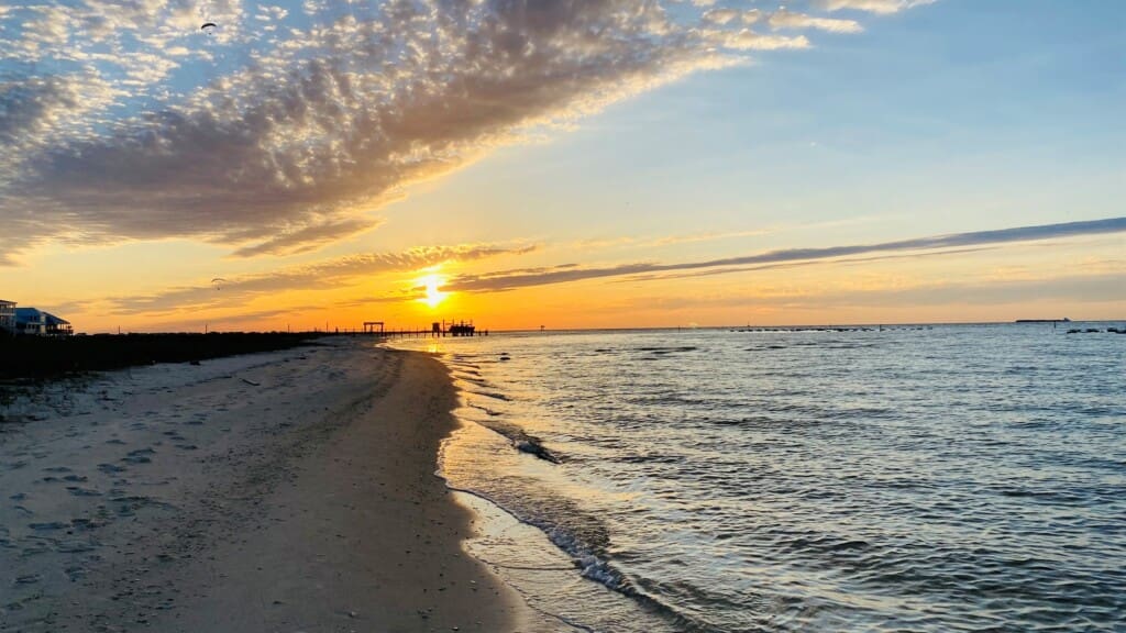 1e0b09999ae845e4bce55e56061a3339 LargeOriginal.jpg