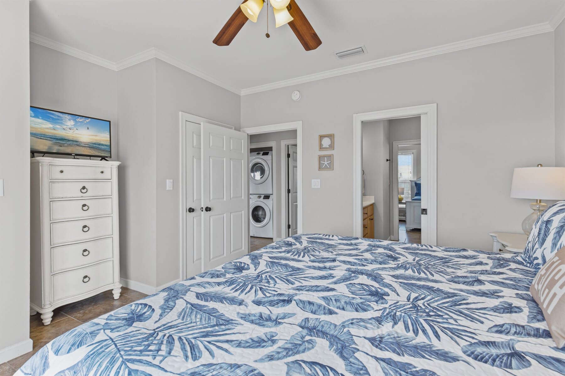 1fb583aa141b48f2adf17eacfd92f1b9 LargeOriginal.jpg