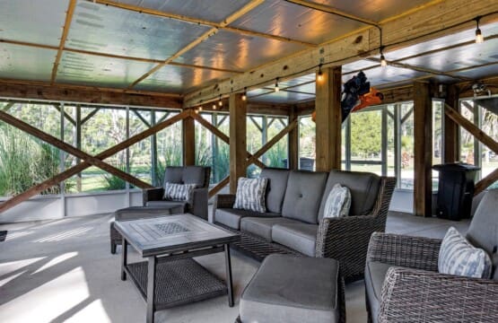 20da7ced5ff246dab41d1014dda5b942 LargeOriginal.jpg