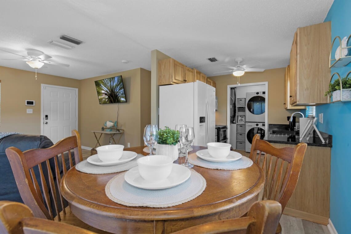 20e0da5f34a0476995a094909b881fdd LargeOriginal.jpg