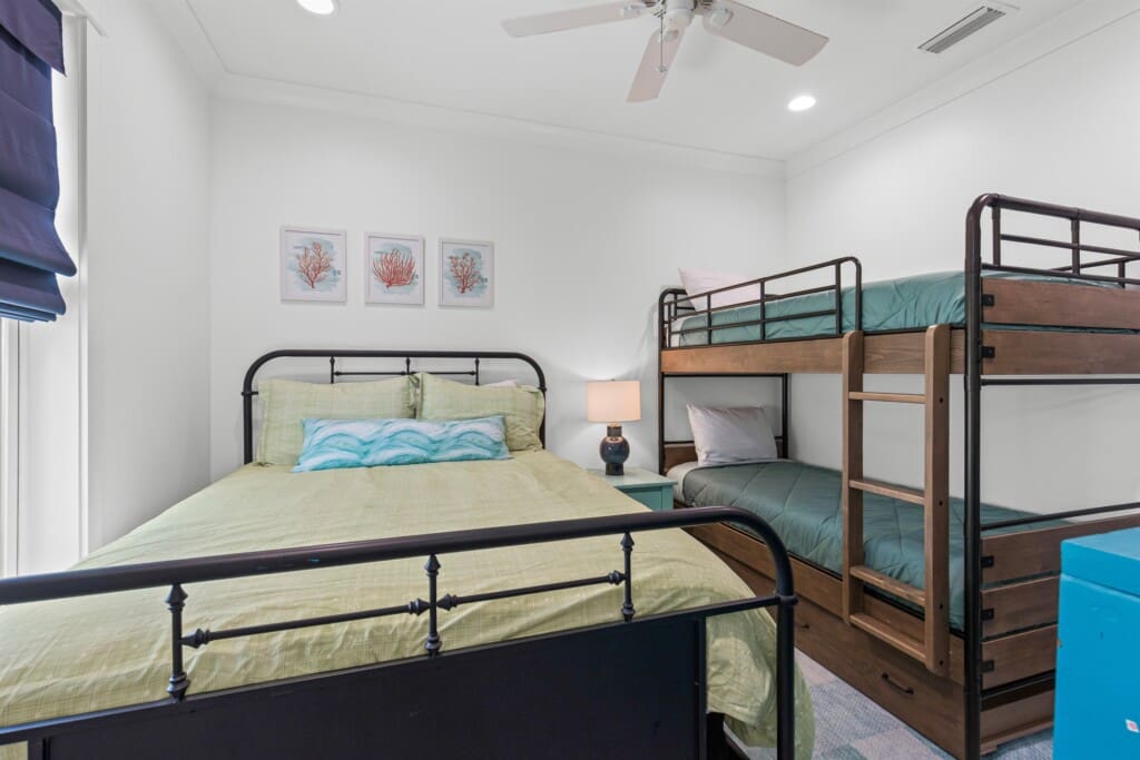 471478c16baf403f93f55a2196d8d2a0 LargeOriginal.jpg