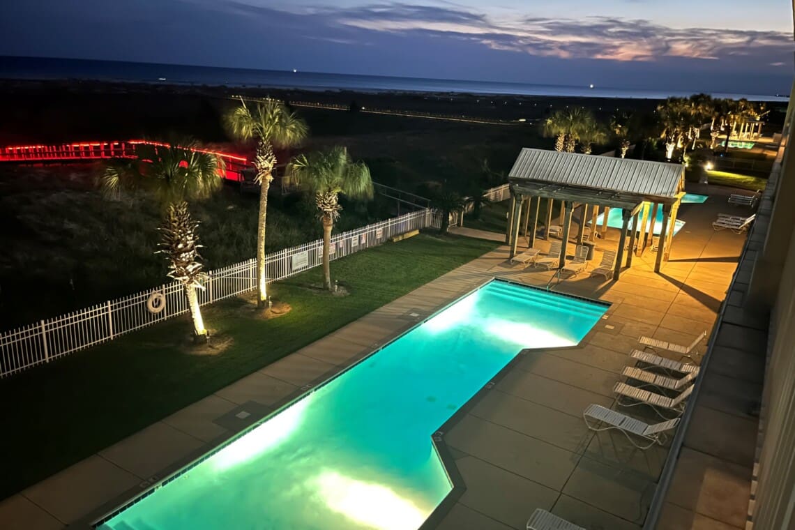 5f2311bfc119490cab9a360cafef89c8 LargeOriginal.jpg