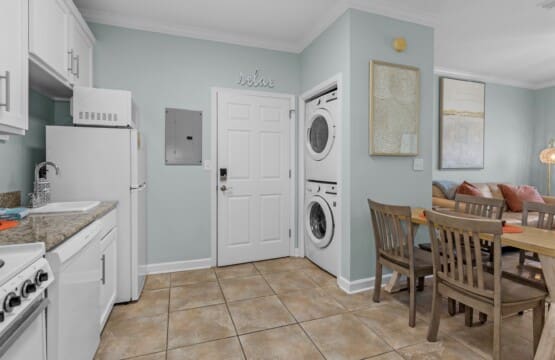 79c1a37a6f074c979bad1a725407b5a7 LargeOriginal.jpg