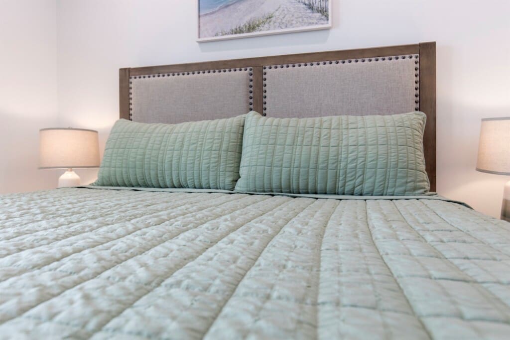 7b4ca04bb46a4e9f9c6d48b1fbebf9a0 LargeOriginal.jpg