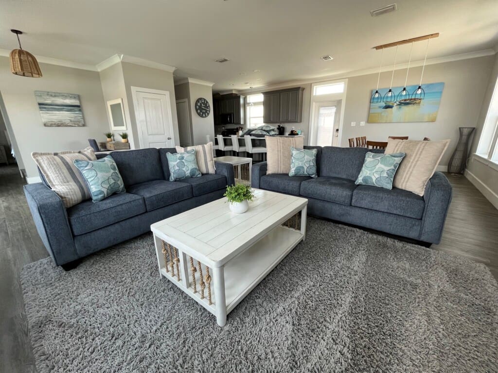 90834d9791cb4946aac188e4f284c1a7 LargeOriginal.jpg