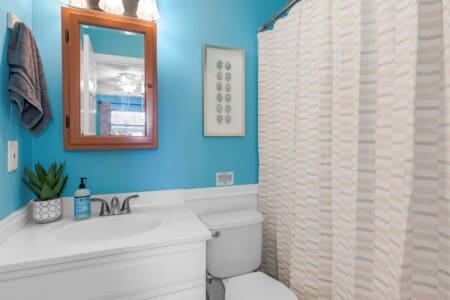 d06b39812a2f4e1d8a2636fbd9e9ebf2 LargeOriginal.jpg